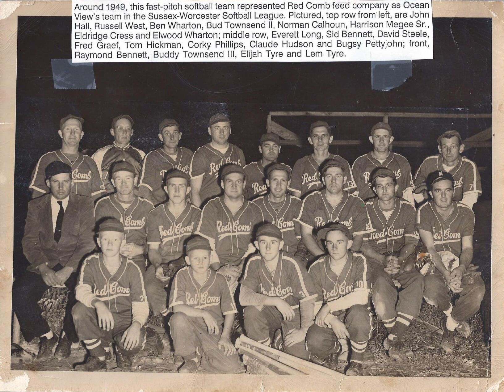Red Comb softball team.jpg